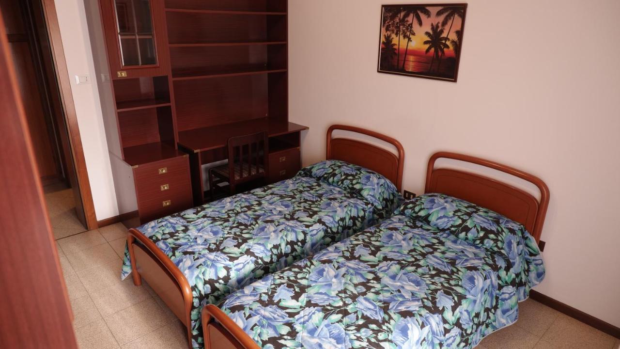 App4rent - Family Mazzini - Wifi - 3 - Parking Place Apartment